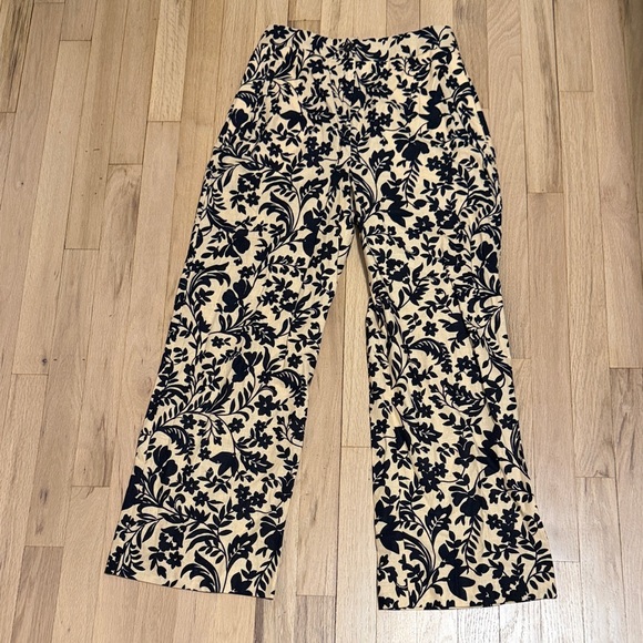 Sezane Pants - Sézane Black Floral Martin Crop Trousers